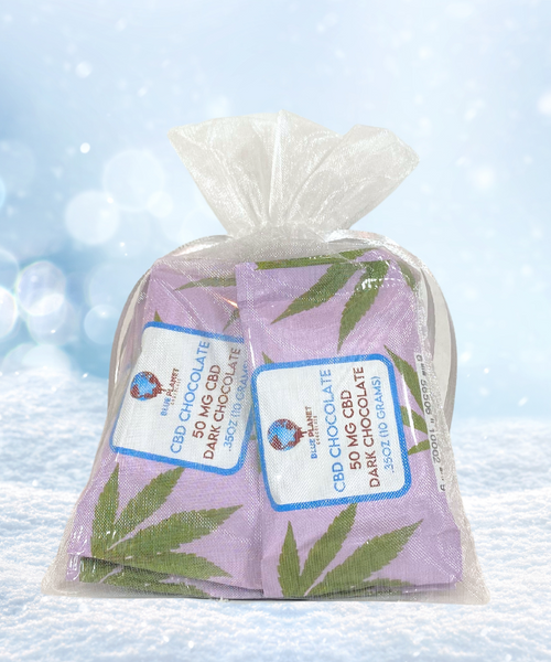 Holiday Gift Bag CBD 50mg Chocolate Squares - 6 Pack